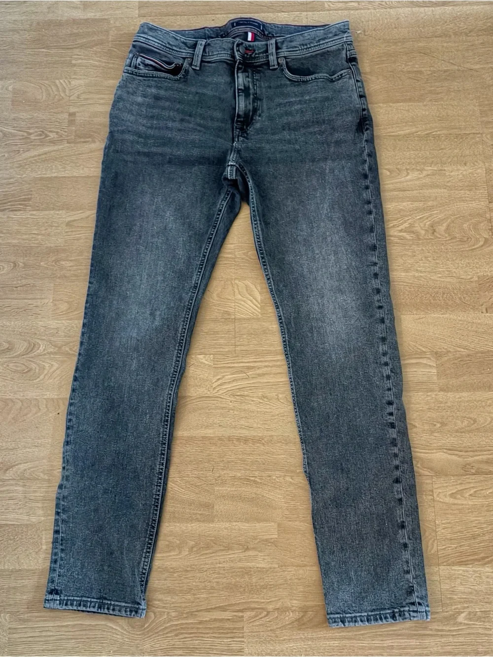 Tommy Hilfiger men’s black slim fir denim jeans Sz 32x32